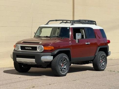 Used 2008 Toyota FJ Cruiser 4WD image 40