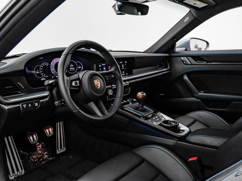 Used 2025 Porsche 911 Carrera T image 2