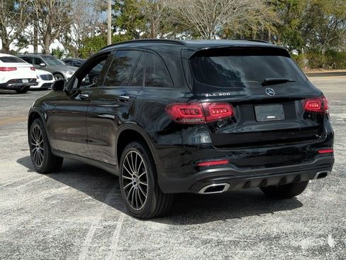 Used 2021 Mercedes-Benz GLC 300 4MATIC image 7