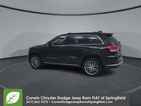 Certified 2017 Jeep Grand Cherokee Summit w/ Platinum Series Group AWD/4WD image 9