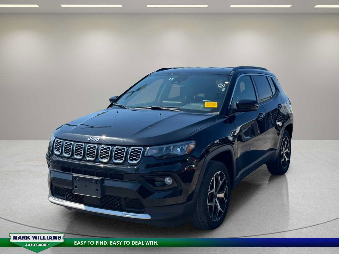 Used 2025 Jeep Compass Limited AWD/4WD image 2