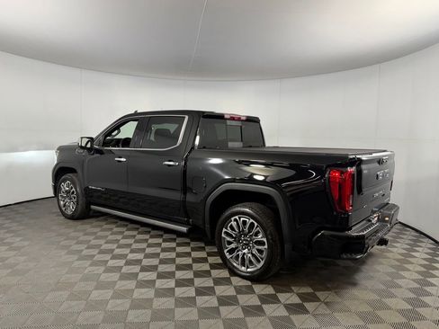 Used 2025 GMC Sierra 1500 Denali Ultimate AWD/4WD image 8