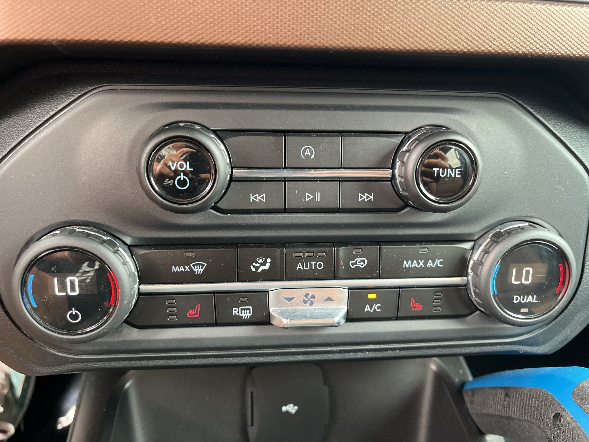 Used 2023 Ford Bronco Outer Banks AWD/4WD image 23