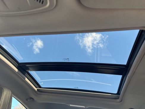 Used 2024 Chevrolet Malibu LT image 24