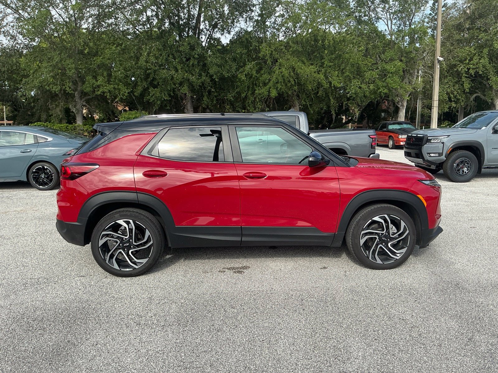 Used 2026 Chevrolet TrailBlazer RS w/ Convenience Package FWD image 11