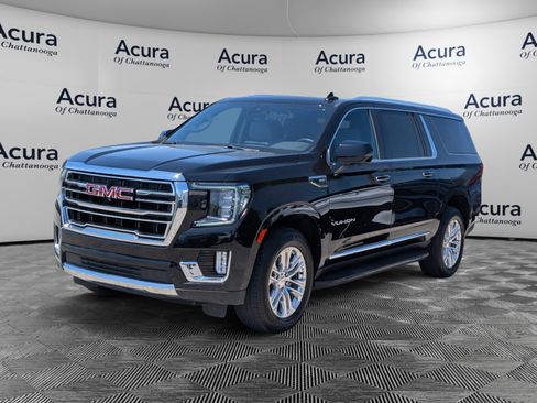 Used 2021 GMC Yukon XL SLT w/ SLT Premium Package AWD/4WD image 4