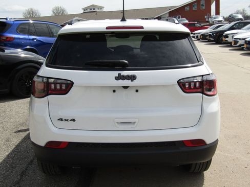 New 2026 Jeep Compass Latitude AWD/4WD image 4