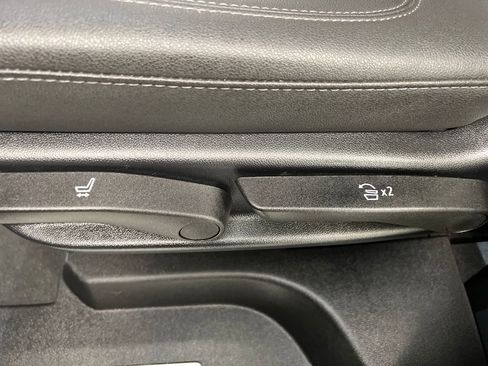 Used 2025 Chevrolet Tahoe Z71 image 14