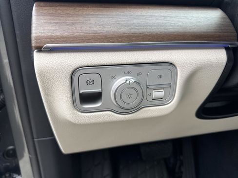 New 2026 Mercedes-Benz GLE 350 4MATIC image 33