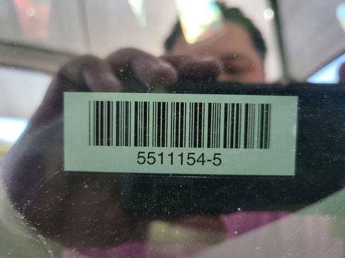 Used 2024 Nissan Rogue SV image 10