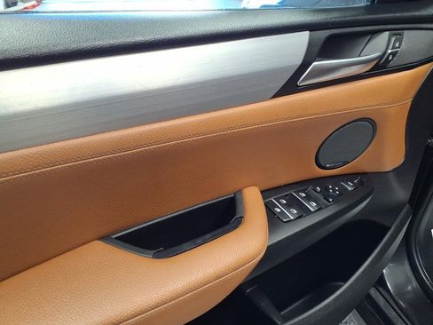 Used 2018 BMW X4 M40i image 7