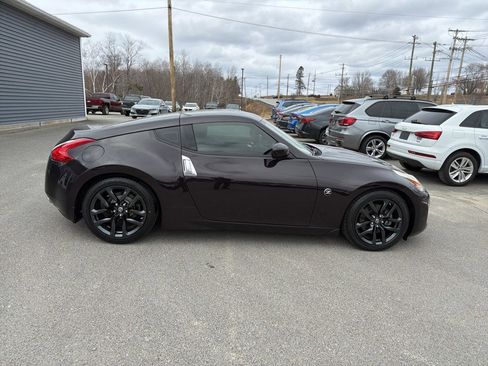 Used 2017 Nissan 370Z Coupe NISMO Tech Auto image 4