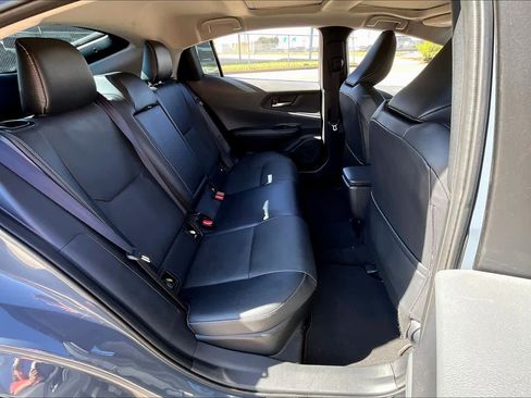 Used 2024 Toyota Prius XLE image 18