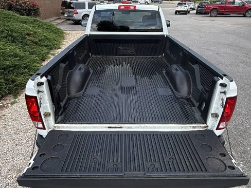 Used 2017 RAM 1500 Tradesman w/ Power & Remote Entry Group RWD image 9
