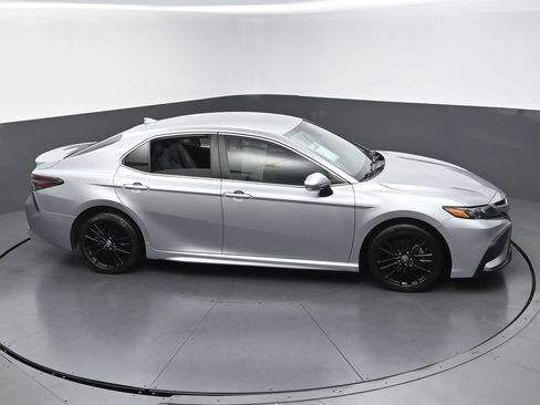 Used 2023 Toyota Camry SE w/ Convenience Package FWD image 40