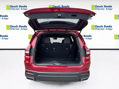 Certified 2025 Honda Pilot Sport image 29