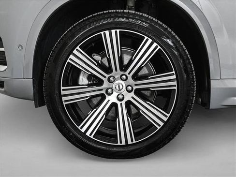 Used 2024 Volvo XC90 T8 Plus w/ Protection Package Premier image 25