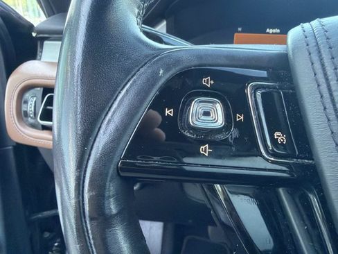 Used 2020 Lincoln Aviator Reserve w/ Equipment Group 202A AWD/4WD image 28
