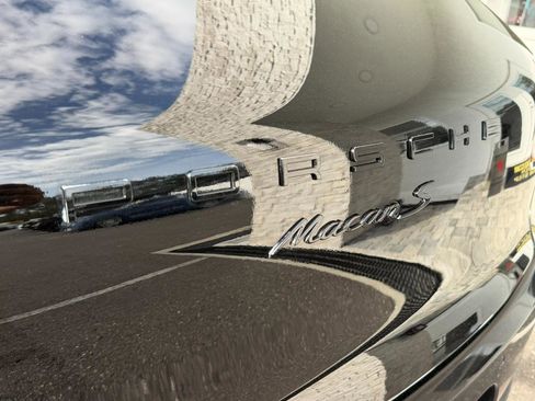 Used 2016 Porsche Macan S image 13