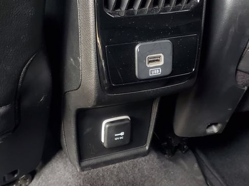 Used 2023 Jeep Compass Limited AWD/4WD image 27