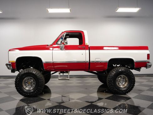 Used 1986 Chevrolet Silverado 1500 1500 AWD/4WD image 2