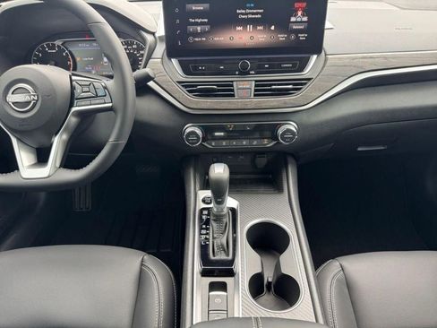 New 2026 Nissan Altima 2.5 SV w/ SV Premium Package FWD image 12