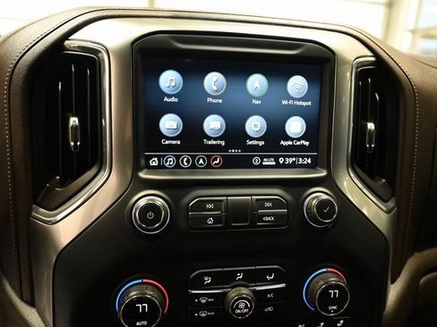 Used 2020 Chevrolet Silverado 1500 LTZ w/ LTZ Premium Package image 16