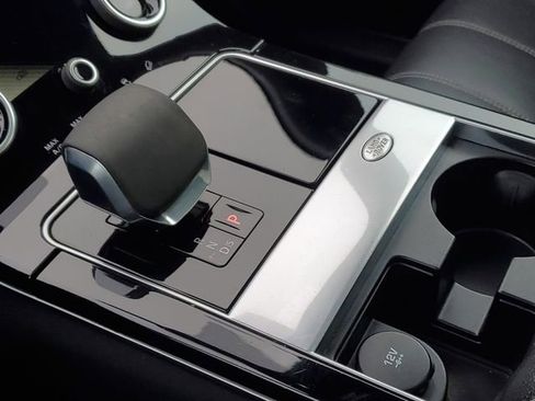 Used 2021 Land Rover Range Rover Velar R-Dynamic S image 20