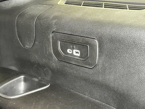 New 2026 Jeep Grand Cherokee L 4WD image 16