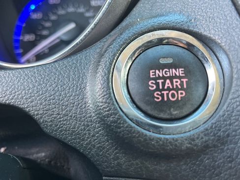 Used 2019 Subaru Outback 2.5i Limited image 18