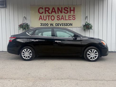 Used 2014 Nissan Sentra S FWD image 5