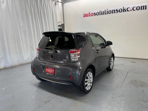 Used 2014 Scion iQ image 7