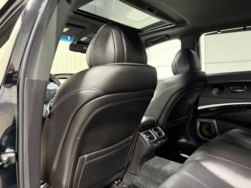 Used 2019 Acura RLX Sport Hybrid w/ Advance Pkg AWD/4WD image 17