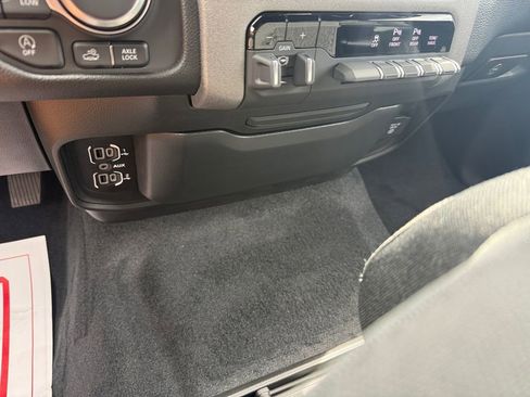 New 2026 RAM 1500 Classic Warlock AWD/4WD image 27