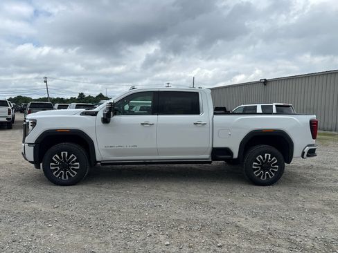 New 2026 GMC Sierra 2500 Denali Ultimate AWD/4WD image 2
