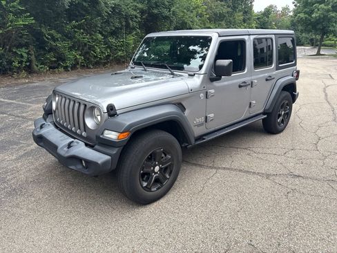 Used 2018 Jeep Wrangler Unlimited Sport S AWD/4WD image 12