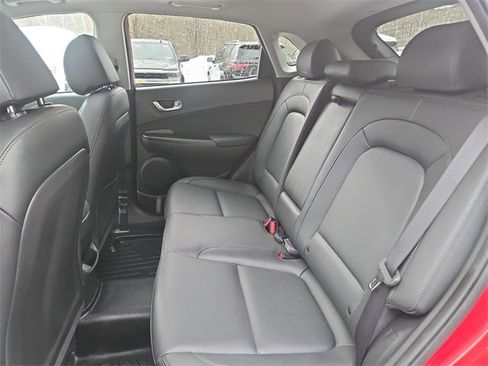 Used 2022 Hyundai Kona Limited image 24
