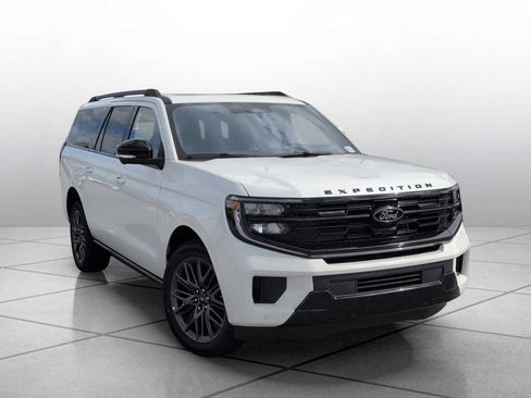 New 2025 Ford Expedition Max Platinum w/ Stealth Performance Package image 12