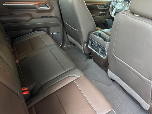 Used 2023 GMC Sierra 1500 Denali AWD/4WD image 18