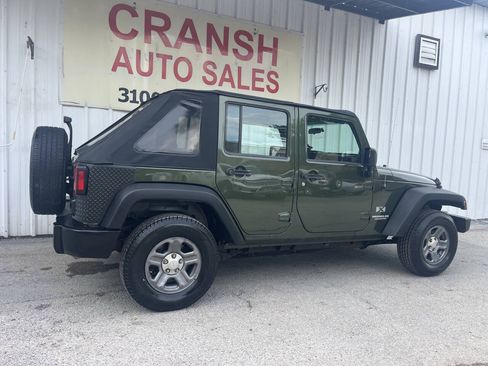 Used 2009 Jeep Wrangler Unlimited X RWD image 6