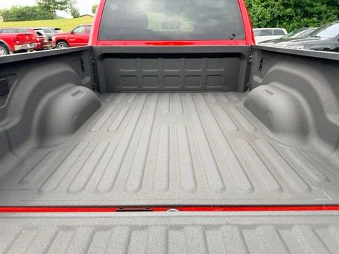Used 2026 RAM 2500 Big Horn AWD/4WD image 25