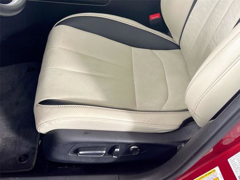 Used 2023 Acura Integra A-Spec image 19