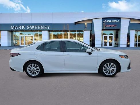 Used 2023 Toyota Camry LE FWD image 32