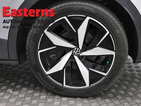 Used 2023 Volkswagen ID.4 Pro S image 32