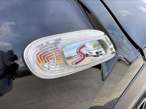 Used 2020 MINI Cooper S FWD image 19