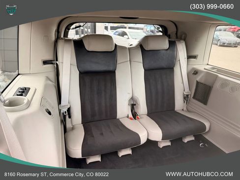 Used 2008 Jeep Commander Overland image 16