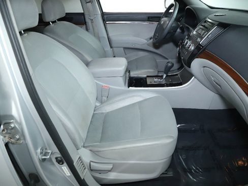 Used 2011 Hyundai Veracruz GLS image 29
