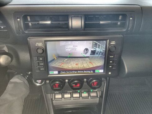Used 2023 Toyota GR86 10th Anniversary SE RWD image 17