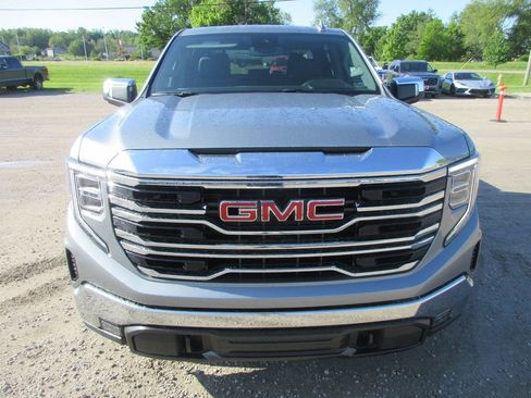 New 2026 GMC Sierra 1500 SLT w/ SLT Premium Package AWD/4WD image 12