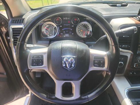 Used 2016 RAM 2500 Laramie AWD/4WD image 17